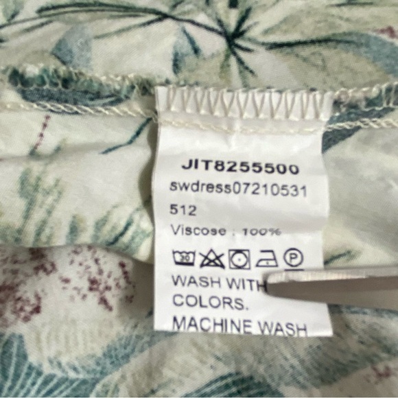 SHEIN Halter Maxi Tropical Floral side slit Dress - Green cream Pink Size L/M - Picture 9 of 9